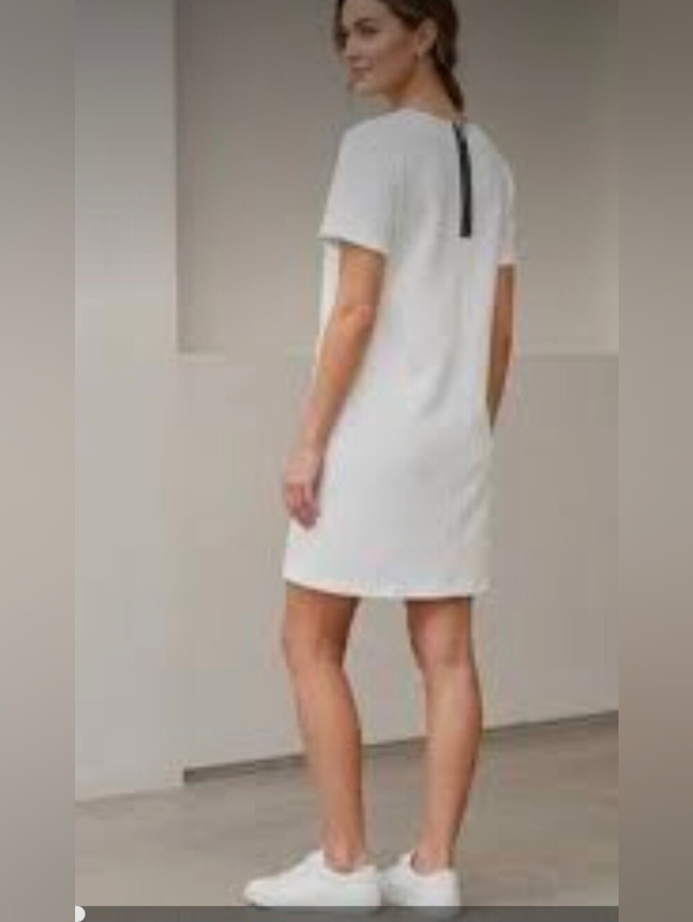 WHITE TEXRURED SHIFT WITH ZIPPER